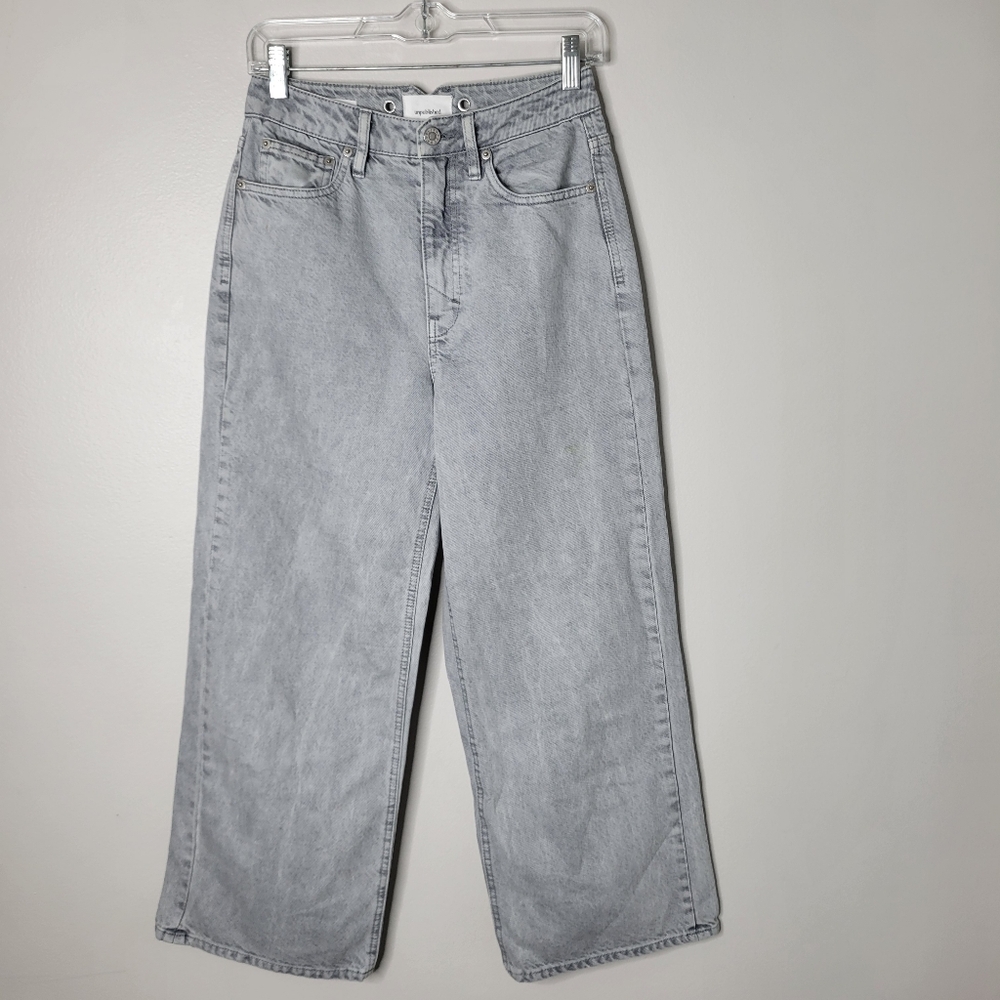 Unpublished Noemi Jeans